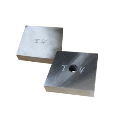 Нож для станка GQ-40 Zitrek (83х83х16) с отверстием по центру М14 067-0095-03